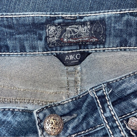 Silver‎ Jeans Aiko Mid Slim Bootcut Women's Size 29 US Blue Denim - Picture 11 of 13